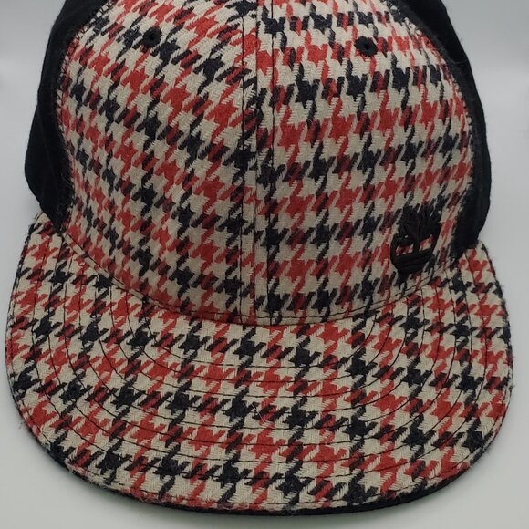 Men's TIMBERLAND Fitted Cap Black & Red Houndstooth Wool Blend Embroidered Logo - Picture 2 of 13
